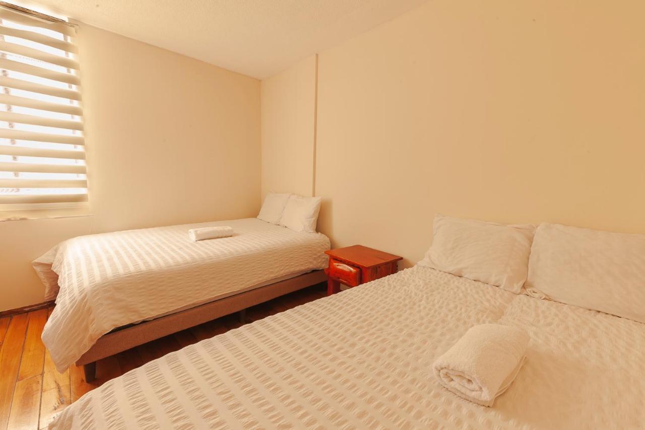 Los Ponchos Inn Apartasuite Otavalo Exterior photo